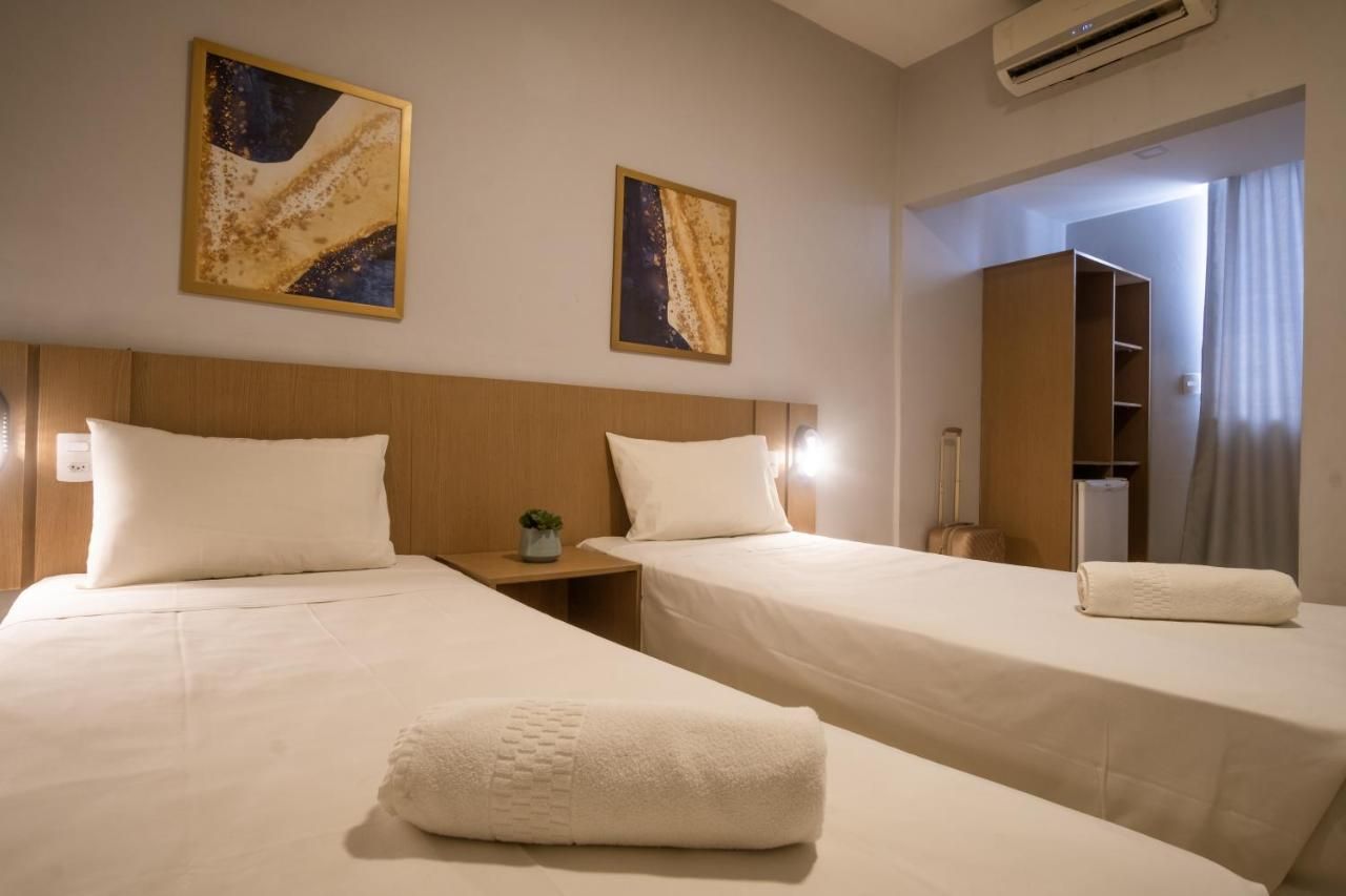 Quarto Twin